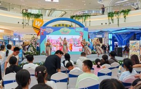 丝路欢乐世界走进兰州路演 丝路风情“点燃”金城热情